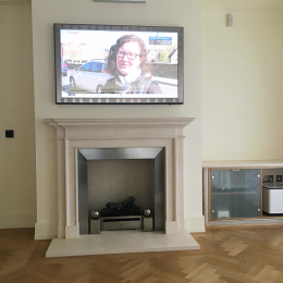 Flat screen mirror TV in mirror mode